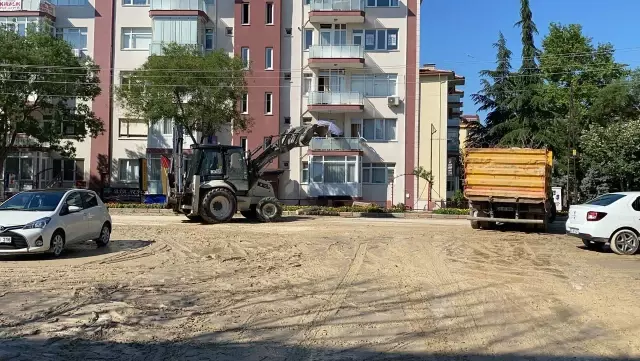 Kuvvetli sağanağın ardından temizlik çalışması başlatıldı