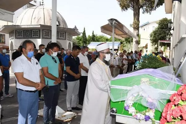 Son dakika haber: MEKSİKA'DA DÜĞÜN HAZIRLIĞI YAPARKEN KAZADA ÖLEN ARZU'NUN ANNESİ: GELİNLİĞİNİ İSTİYORUM