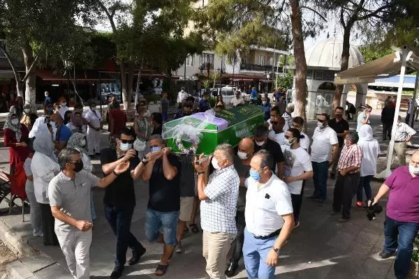 Son dakika haber: MEKSİKA'DA DÜĞÜN HAZIRLIĞI YAPARKEN KAZADA ÖLEN ARZU'NUN ANNESİ: GELİNLİĞİNİ İSTİYORUM