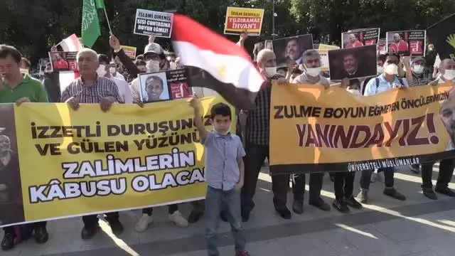 Mısır'daki idam kararları protesto edildi