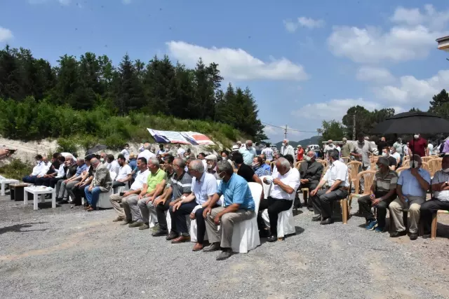 Sarpdere-Damarlı kara yolunda yol yapım çalışmasına başlandı