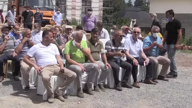 Sarpdere-Damarlı kara yolunda yol yapım çalışmasına başlandı