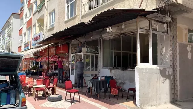 Sungurlu'da kahvehane kundaklandı