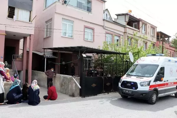 Uyuşturucu parası isteyen oğlunu öldürdü; ağırlaştırılmış ömür boyu hapsi istendi