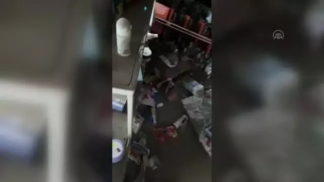 Vali Canalp, su baskınının yaşandığı iş yerlerini ziyaret etti