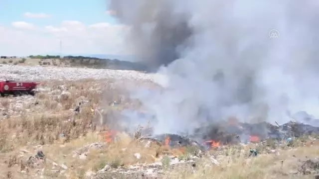 ÇANAKKALE - Makilik alanda etkili olan yangın kontrol altına alındı