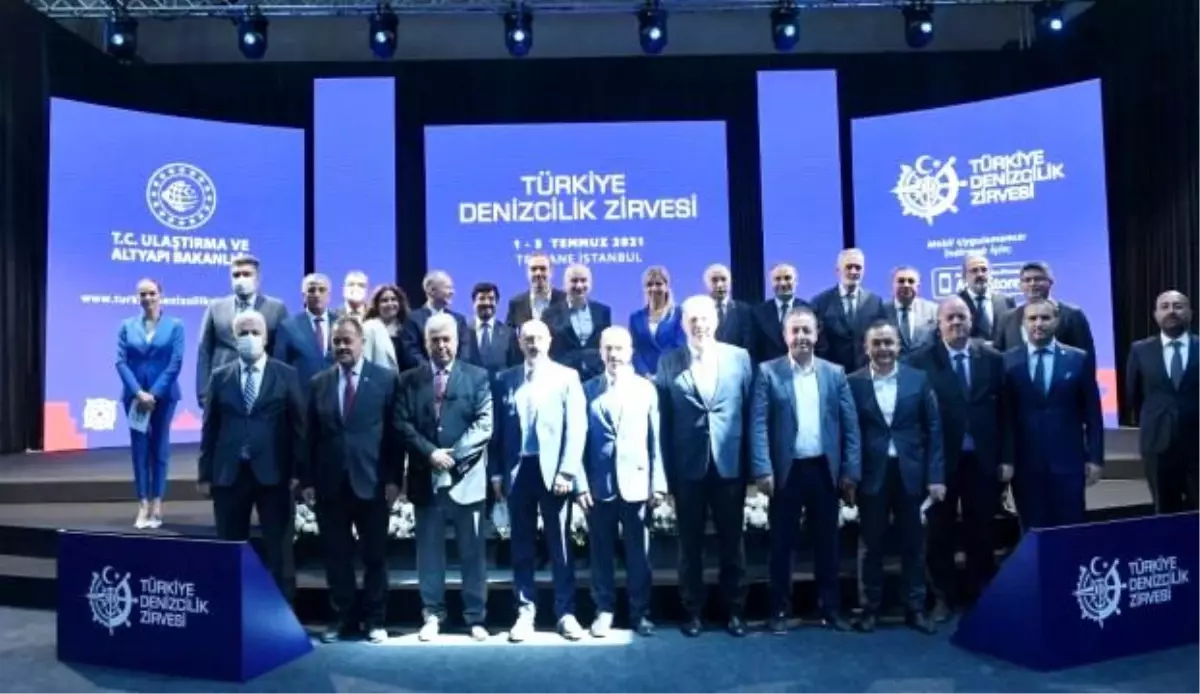 Denizcilik Zirvesi'nde Yeni Yol Haritası Ortaya Kondu