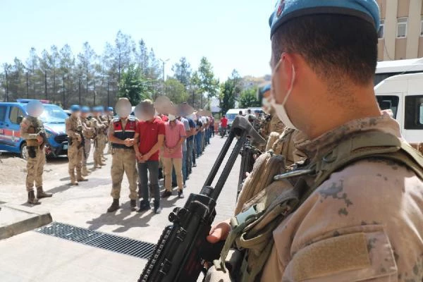Son dakika haberleri: Diyarbakır'da narko-terör operasyonda ikinci dalga: 65 tutuklama