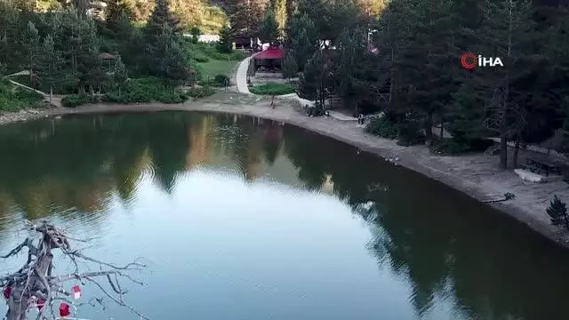 Doğa harikası Limni Gölüne ziyaretçi akını