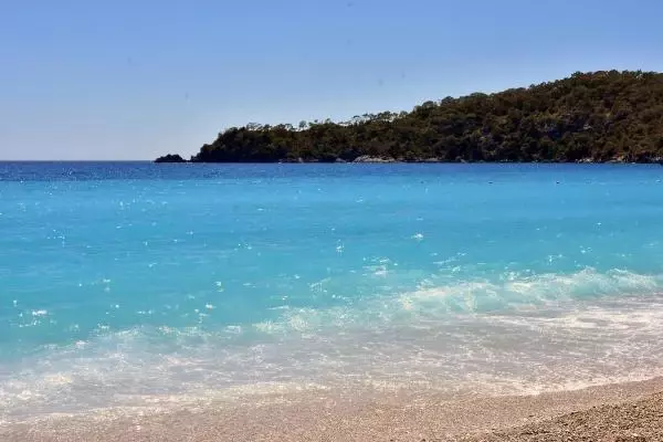 Son dakika haberi | Fethiye'de 1 çocuğun öldüğü batan teknenin kaptanı gözaltında (2)