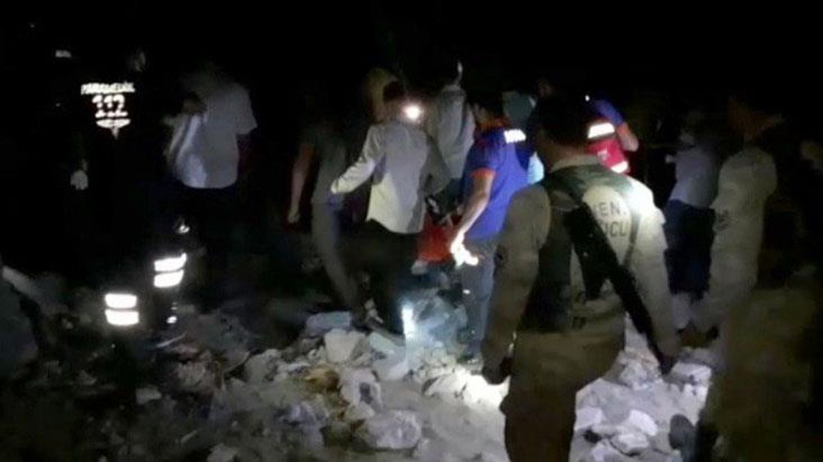 Hayvan otlatırken uçurumdan düşen kadının cansız bedenine 5 saat sonra ulaşılabildi