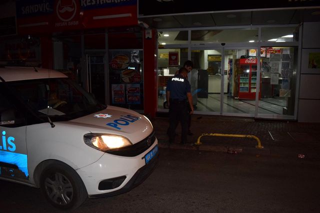 Son dakika haberleri: Malatya'da silahlı kavga: 1 yaralı Son dakika haberleri: Malatya'da silahlı kavga: 1 yaralı