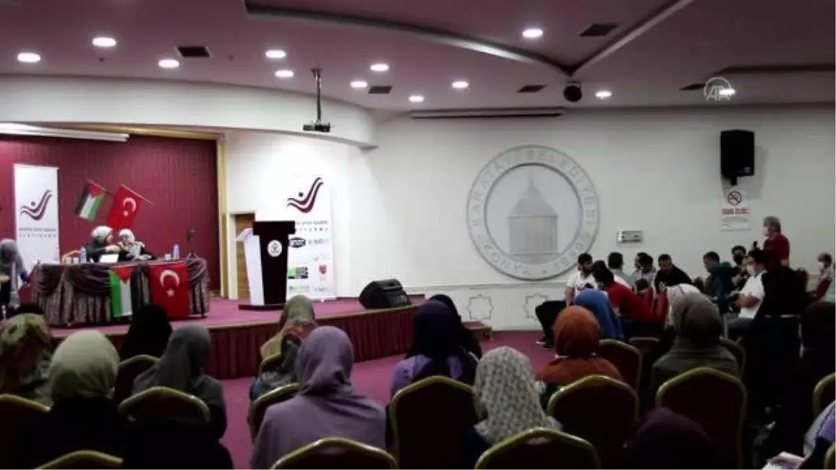 Mescid-i Aksa'nın gönüllü muhafızlarından Hatice Huveys,