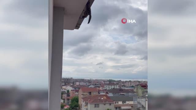 6 katli apartmanin cati katinda asili kalan k 4 14246372 o