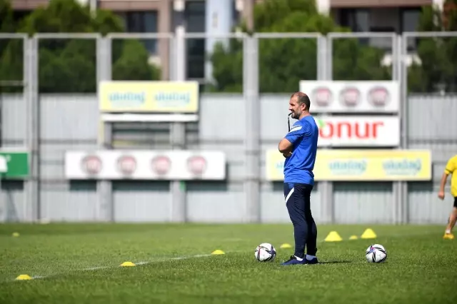 Bursaspor'da çalışmalar tempolu devam ediyor