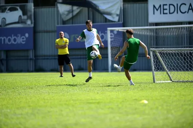 Bursaspor'da çalışmalar tempolu devam ediyor