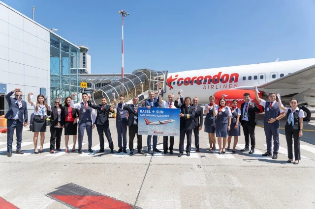 Correnton Airlines aterrizará un avión en el aeropuerto de Basilea esta vez.