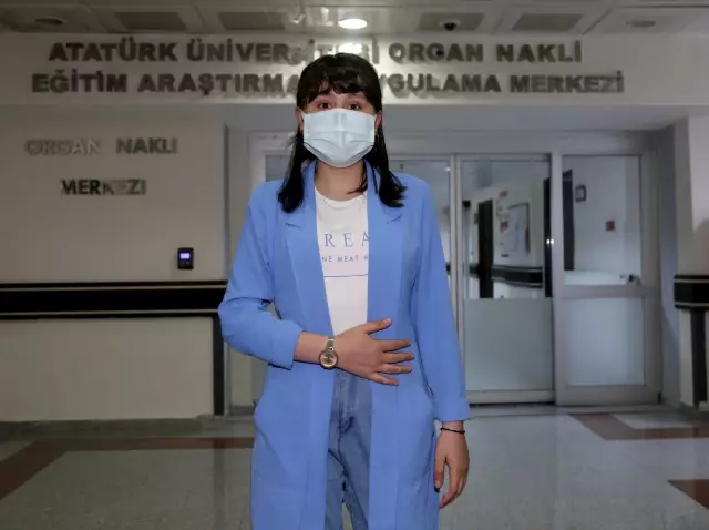 Doğum gününde karaciğer nakledilen Ağrılı Tülin, yeni yaşamında bir yılı geride bıraktı