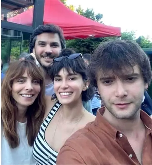 Film setinde sürpriz aşk!