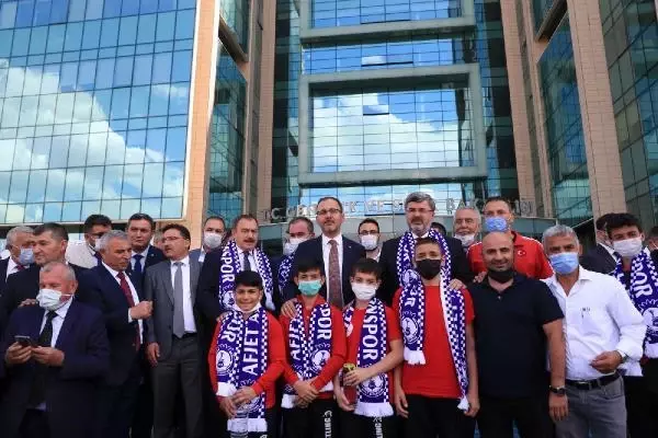 Kasapoğlu: 'AK Parti iktidarıyla çok yol kat ettik'
