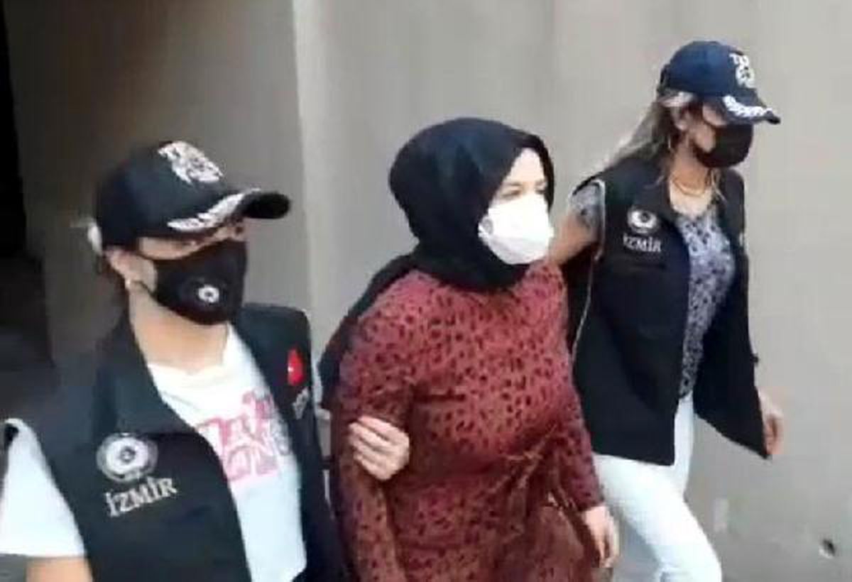İzmir'de yakalanan FETÖ elebaşının akrabası Munise Gülen tutuklandı