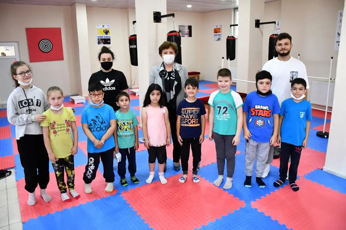 Kayabaşı Mahallesi Yaylacık Sym'de Spor Salonu ve Kütüphane Hizmete Girdi