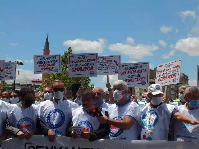 Kırşehir ve Sivas'ta Memur-Sen ücretlere seyyanen zam talep etti