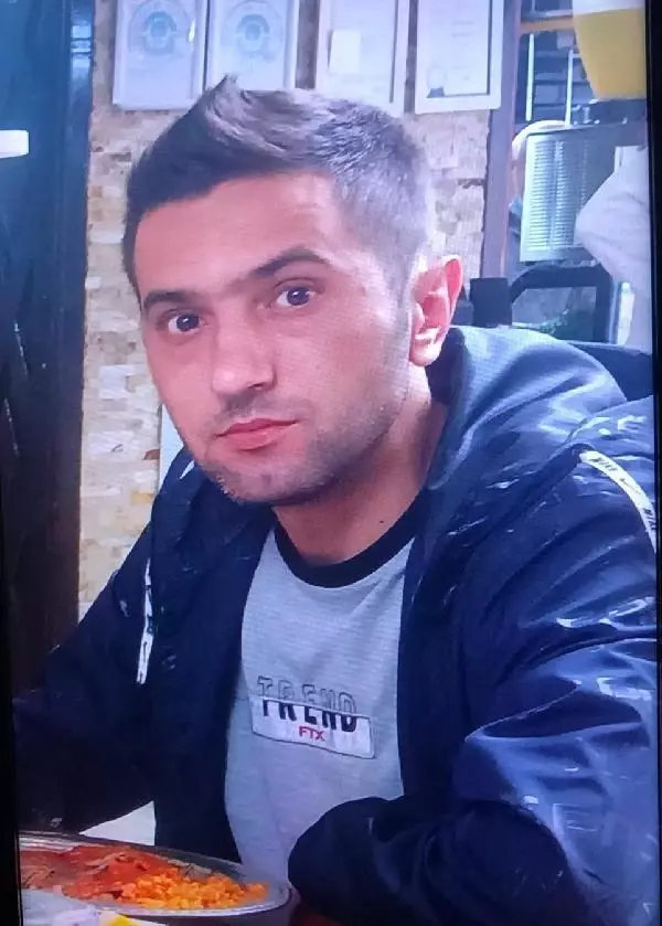Tüfekle ağır yaraladığı eski eşini, kapısında beklemiş