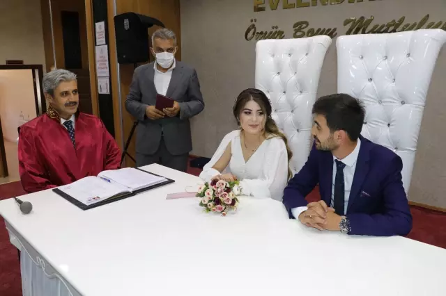 Yozgat'ta normalleşme döneminin başlamasıyla nikah ve düğünlerde yoğunluk arttı