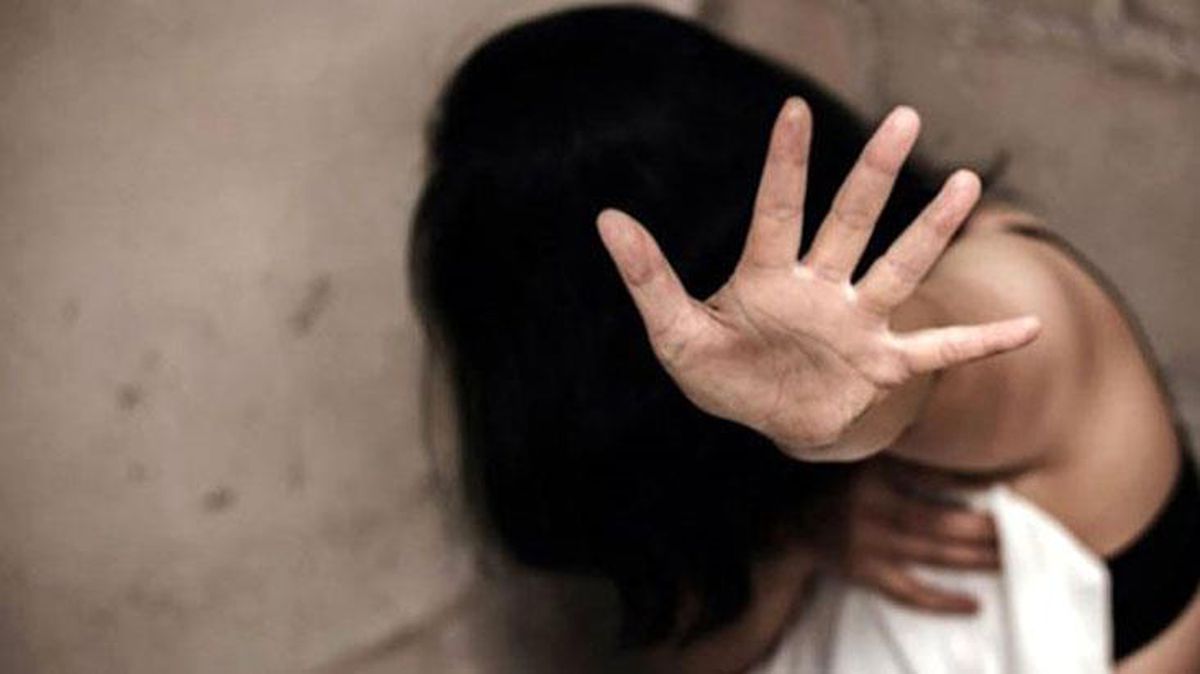 16 yaşındaki şahıs, pencereyi kırarak girdiği evdeki kadına tecavüz etmeye kalkıştı