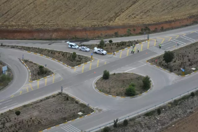 Afyonkarahisar'da havadan trafik denetimi yapıldı