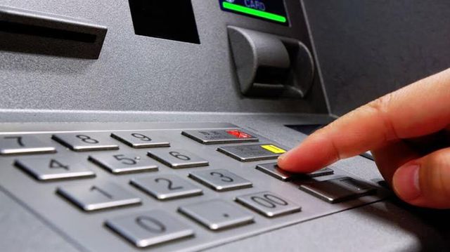 akbank ta sistem coktu musteriler kartla 14248350 5987 o