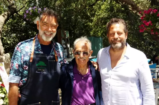 Bora Gencer: 'Baba oğul müzisyen olmak çok zor'