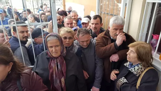 Bulgaristan seçimleri için sandık sayısı arttırıldı, seçmene kolaylık sağlandı- BAL-GÖÇ Genel Başkanı Veli Öztürk: - Bulgaristan seçimleri için bir...
