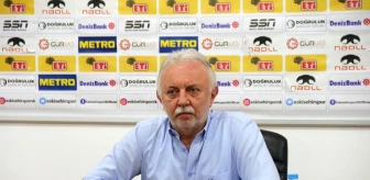Eskişehirspor Divan Kurulu Başkanı Çelikoğlu eski yönetimleri hedef aldı