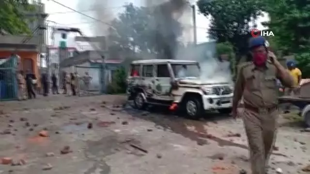 Son dakika haber... Hindistan'da bir Müslümanın gözaltında ölümü sonrası halk sokaklara döküldü Son dakika haber... Hindistan'da bir Müslümanın gözaltında ölümü sonrası halk sokaklara döküldü