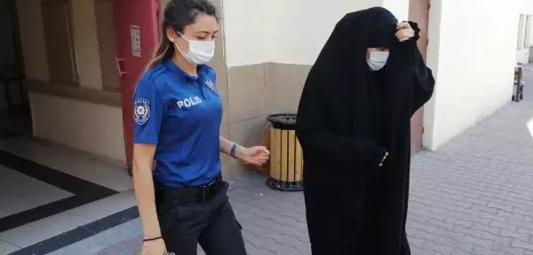 Kayseri'de DEAŞ üyesi 2 kadın yakalandı Kayseri'de DEAŞ üyesi 2 kadın yakalandı