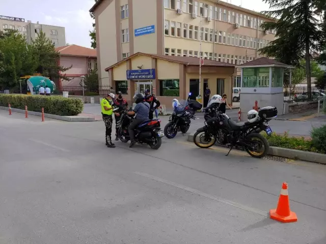 Kırşehir'de motosiklet ve motorlu bisikletlere yönelik denetim yapıldı Kırşehir'de motosiklet ve motorlu bisikletlere yönelik denetim yapıldı