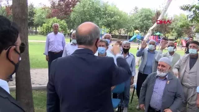 KKTC CUMHURBAŞKANI TATAR KIBRIS GAZİLERİYLE BİR ARAYA GELDİ