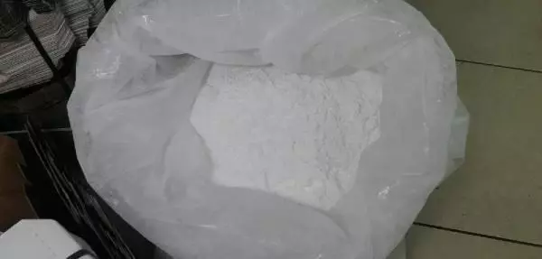 KÜÇÜKÇEKMECE'DE BASKINDA 3 KAMYON KAÇAK CİNSEL İÇERİKLİ ÜRÜN ELE GEÇİRİLDİ