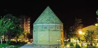 Kümbet nedir? Kümbet TDK anlamı nedir?