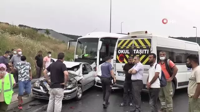 Son dakika haber! Maltepe'de 5 aracın karıştığı zincirleme trafik kazası: 2 yaralı