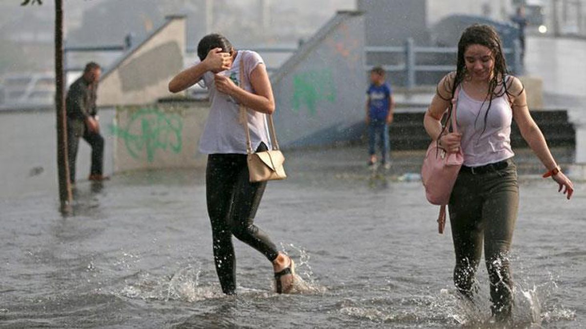 Meteoroloji illeri tek tek sayıp uyardı! Yağmur bu sefer şiddetli geliyor