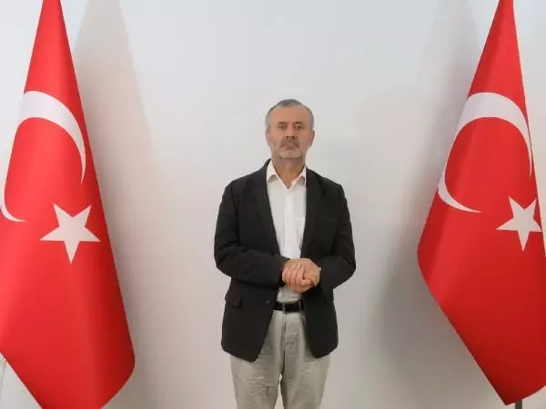 FETÖ'cü Orhan İnandı, 25 firari örgüt üyesine yasa dışı yollardan Kırgızistan pasaportu temin etmiş FETÖ'cü Orhan İnandı, 25 firari örgüt üyesine yasa dışı yollardan Kırgızistan pasaportu temin etmiş