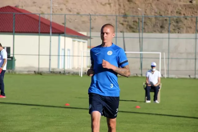 Özel haber) Holmen: &#39;Rizespor&#39;a gelmemde abimin büyük bir payı var&#39; - Haberler Spor