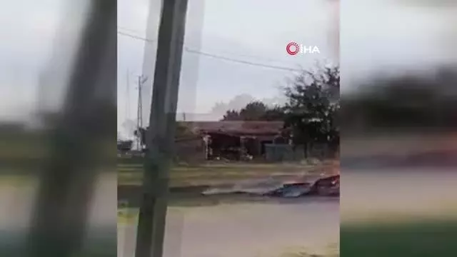 Saman balyası yüklü tır cayır cayır yandı