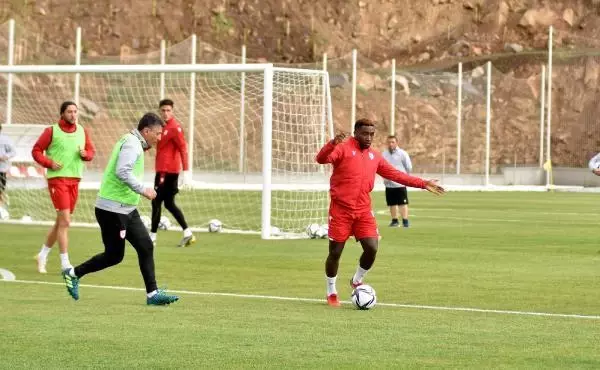 SPOR Samsunspor kamp için Kayseri Yüksek İrtifa Kamp Merkezi'nde
