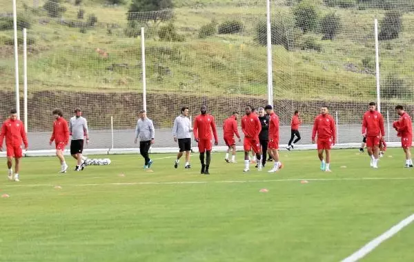 SPOR Samsunspor kamp için Kayseri Yüksek İrtifa Kamp Merkezi'nde