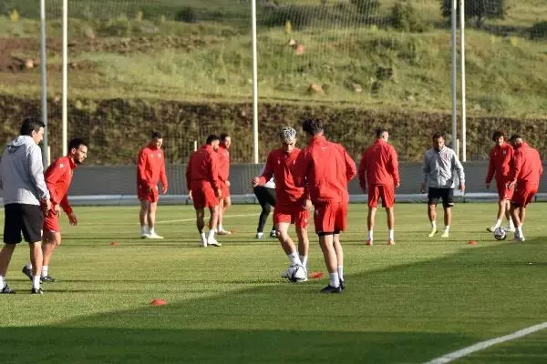 SPOR Samsunspor kamp için Kayseri Yüksek İrtifa Kamp Merkezi'nde