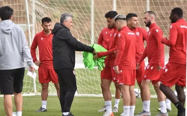 SPOR Samsunspor kamp için Kayseri Yüksek İrtifa Kamp Merkezi'nde